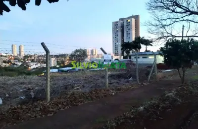 Terreno à venda na Rua Pioneiro Alberto Biazon, 577, Vila Marumby, Maringá