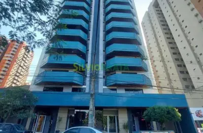 Exclusivo Apartamento no Ed. Carlos Gomes - 16º Andar com Vista Panorâmica!