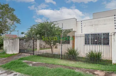 Casa de esquina com 2 quartos + 1 suíte e jardim de inverno à venda no jd. dias ii. confira essa oportunidade!