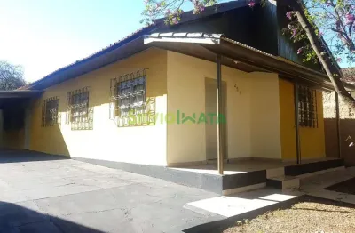 Casa com 3 quartos à venda na Rua Romário Martins, 251, Zona 02, Maringá