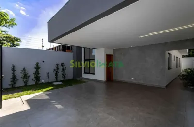 Encante-se com esta linda casa à venda no jd. oriental!