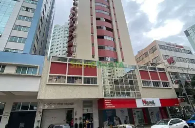 Excelente apartamento de alto padrão duplex, de 03 suítes, para morar na zona 07, edifício gran village.