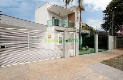 Casa com 5 quartos à venda na Rua Visconde de Nacar, 689, Zona 04, Maringá