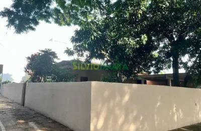 Terreno comercial à venda na Rua Raimundo Correia, 821, Zona 06, Maringá