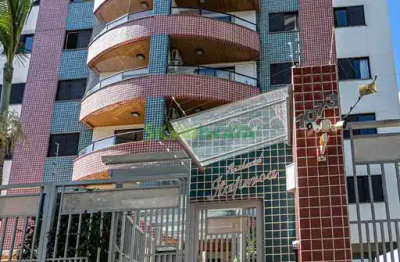 Excelente de 03 quartos, semi mobiliado, sendo 01 suite, para morar no ed. Itaperoa , na vila bosque.