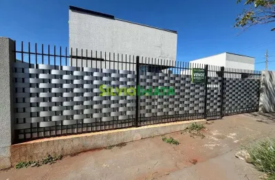 Excelente casa de 02 quartos, semi mobiliada para morar no residencial arrezzo.