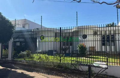 Excelente casa comercial de 566 m² para alugar na zona 05, próximo à praça pio xii (praça das antenas).