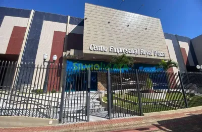 Excelente sala comercial para alugar no centro comercial royal plaza.