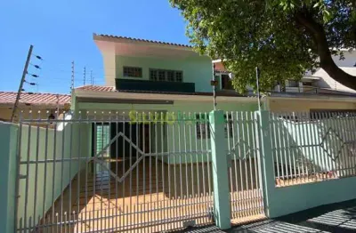 Excelente sobrado com 03 quartos, para morar no jardim guapore.