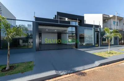 Casa à venda de alto padrão jd. dias i - imóvel com aquecimento solar, venezianas automatizadas e piscina com cascata e ducha
