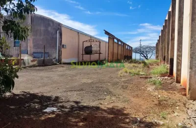 Terreno comercial à venda  marialva/pr com mais de 700m² e 12m de frente
