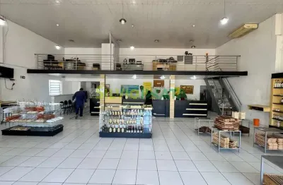 Barracão / Galpão / Depósito com 4 salas à venda na Avenida Colombo, 7114, Zona 07, Maringá