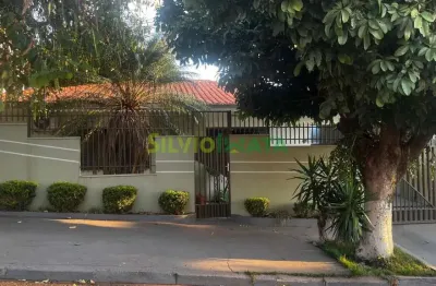 Casa com 3 quartos à venda na Rua Chicago, 711, Jardim Los Angeles, Maringá