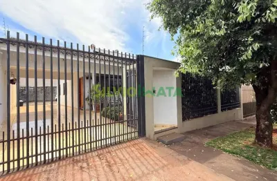 Casa com 3 quartos à venda na Rua Pioneiro Marcelino Girotto, 268, Jardim Itália II, Maringá