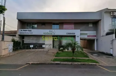 Excelente sala comercial em sobreloja, com 28,21 m², para locar na zona 05, próximo à av. brasil.