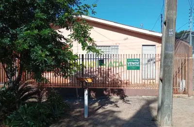 Casa com 3 quartos à venda na Rua Carlos Chagas, 1986, Zona 05, Maringá