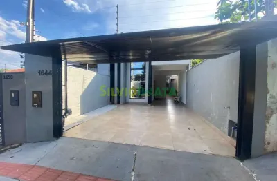 Casa com 3 quartos à venda na Rua Pastor Anísio Francisco da Silva, 1644, Jardim Alvorada, Maringá