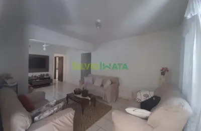 Casa com 3 quartos à venda na Avenida Américo Belay, 689, Jardim Imperial, Maringá