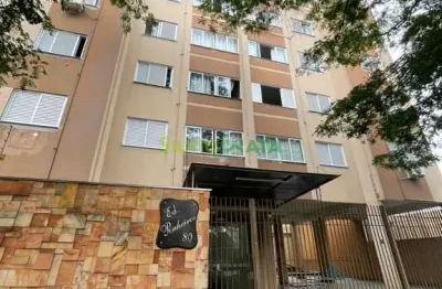 Excelente apartamento de 03 quartos, sendo 01 suíte, para morar no ed. pinheiros, jardim novo horizonte.