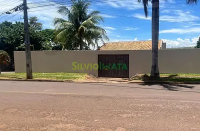 Chácara / sítio à venda na Rua Pioneiro Paschoal Locatelli, 561, Loteamento Madrid, Maringá