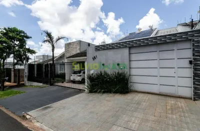 Casa com 3 quartos à venda na Rua Marçal Candido Siqueira, 361, Jardim Monte Rei, Maringá