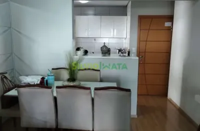 Apartamento com 77,9 m² à venda por R$ 570.000,00 em Maringá-PR