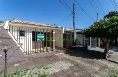 Excelente casa de 03 quartos, sem mobília, para morar na vila esperança.