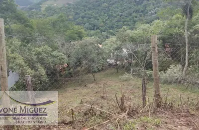 Terreno à venda no Araras, Petrópolis 