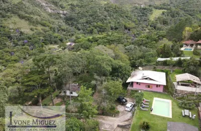 Casa comercial à venda no Vale das Videiras, Petrópolis 