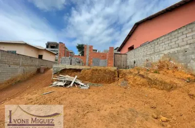 Casa com 3 quartos à venda no Recanto dos Eucaliptos, Paty do Alferes 