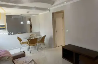 Casa 3 dormitórios, 1 suite, planejados e mobiliada, decorada.