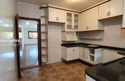 Casa em condomínio fechado com 3 quartos à venda na Rua Maracatu, Chácara Canta Galo, Cotia