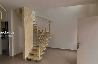 Casa 3 dormitórios, 1 suíte, com plenajeados, espaço gourmet churrasqueira!