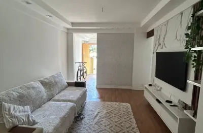 Apartamento garden (térreo) no bairro paineiras, muito perto da rua padre café, perto do supermercado pais e filhos e ampla rede de comércio, reformado com ótimos acabamentos.