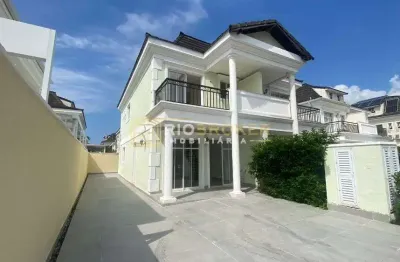Casa em condomínio fechado com 3 quartos à venda na rua cartunista millôr fernandes, 1001, recreio dos bandeirantes, rio de janeiro, 158 m2 por r$ 1.070.000