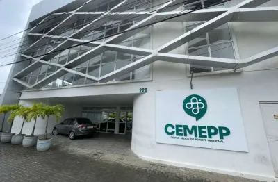 Casa comercial com 1 sala à venda na Avenida Doutor Idelfonso Lopes, 228, Heliópolis, Garanhuns