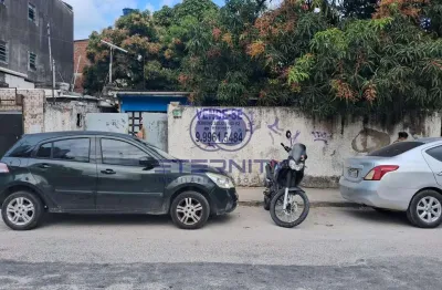 Grande area para comercio com 900 m2 a 100 metros do shopping recife