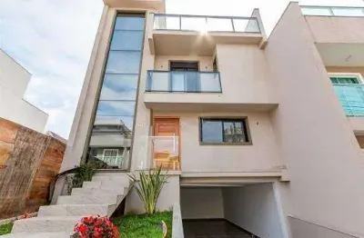 Espaçosa casa quadriplex com 3 quartos, terraço gourmet no condomínio green line, completo de lazer