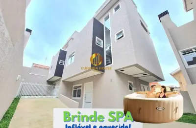 Sobrado nao geminado triplex em condomínio fechado no xaxim com 3 quartos sendo 1 suíte e ativo gourmet com banheiro