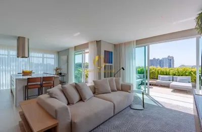 Cobertura de 240m² em localização privilegiada no bairro cabral, bem ao lado do carrefour