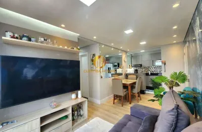 Apartamento 2 quartos, 1 suíte semi mobiliado condomínio up life divisa com xaxim e novo mundo