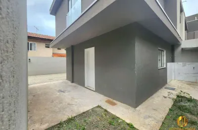 Sobrado 3 quartos sendo 1 suíte, aquecimento a gás em todas torneiras e chuveiros
