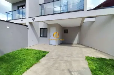 Sobrado com 2 suítes vaga coberta na rua engenheiro marcos josé lewin, 224 divisa com fazendinha. próximo parque cambuí