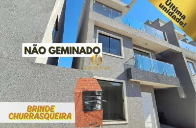 Sobrado triplex não geminado novo com 3 quartos, condomínio fechado pinheirinho e com rooftop