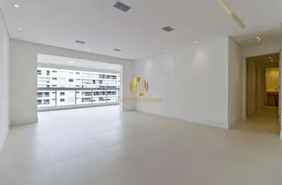 Apartamento de alto acabamento e alto padrão luxo a venda no bairro agua verde no quartier