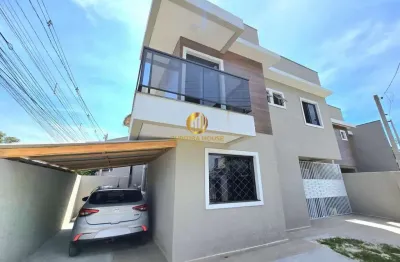 Sobrado de esquina 3 quartos sendo 1 suíte na amplo espaço garagem para seu espaço gourmet no sítio cercado