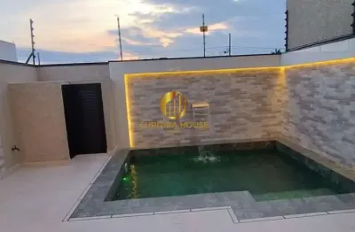 Sobrado Alto Padrão no Bairro Eucaliptos em Fazenda Rio Grande | 3 Quartos com Piscina