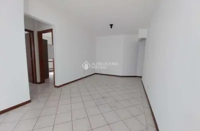 Apartamento com 2 quartos para alugar na rua douglas seabra levier, 163, carvoeira, florianópolis, 64 m2 por r$ 2.700