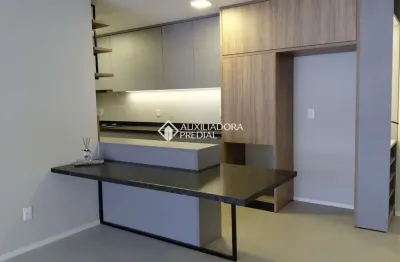 Apartamento com 3 quartos para alugar na praça marcílio dias, 100, jardim atlântico, florianópolis, 139 m2 por r$ 9.500