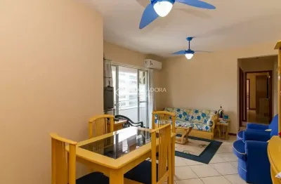 Apartamento com 2 quartos para alugar na servidão cristiano wanderley faria, 60, trindade, florianópolis, 77 m2 por r$ 4.500